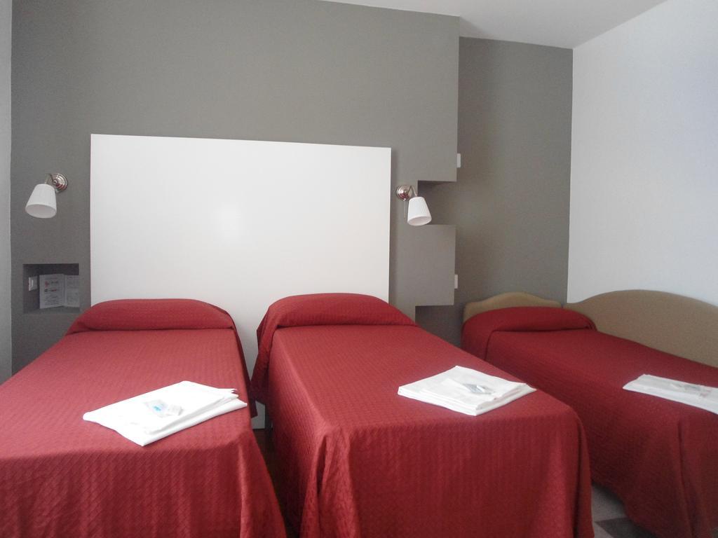 Hotel Piccola Firenze 피렌주올라 외부 사진