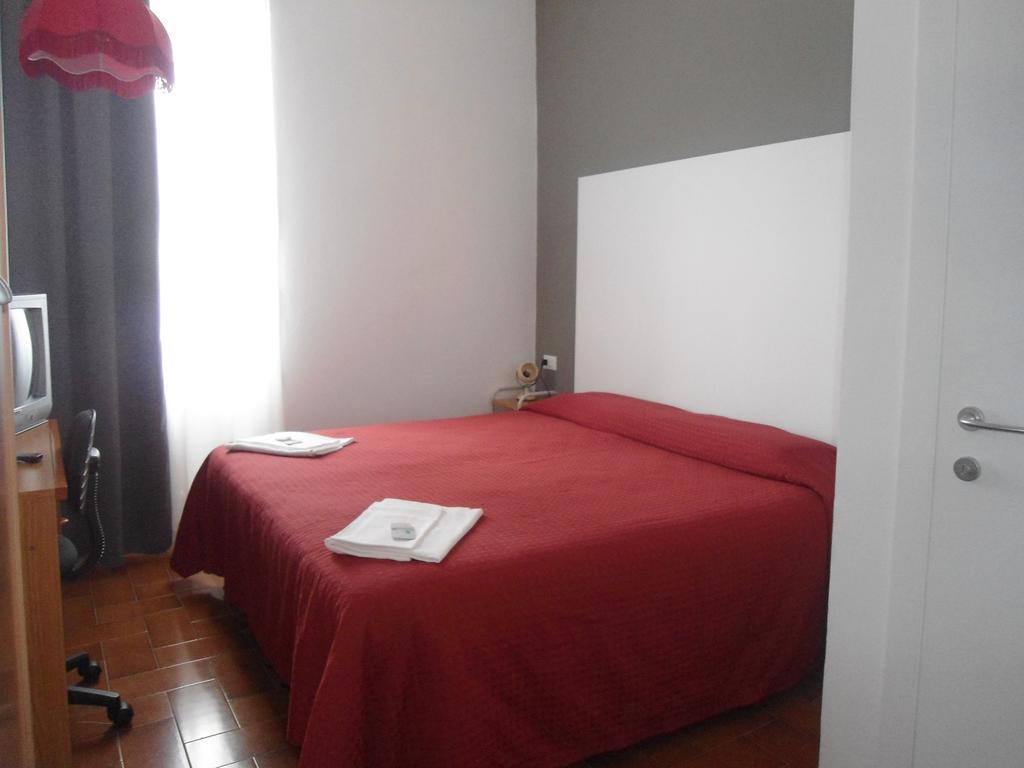 Hotel Piccola Firenze 피렌주올라 외부 사진