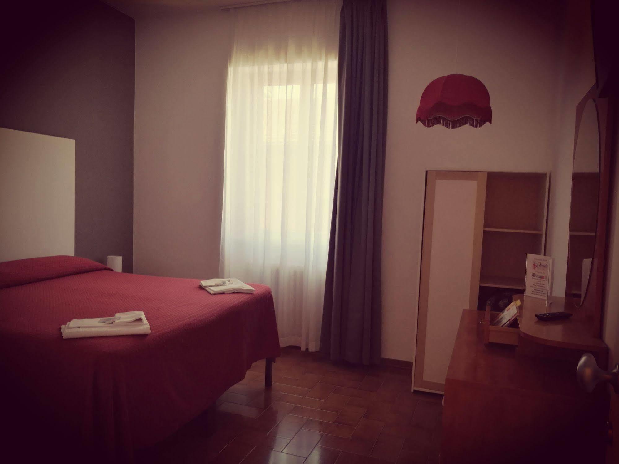 Hotel Piccola Firenze 피렌주올라 외부 사진